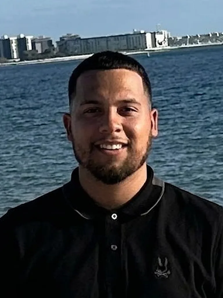 Manuel Valtierrez — Collins Roofing