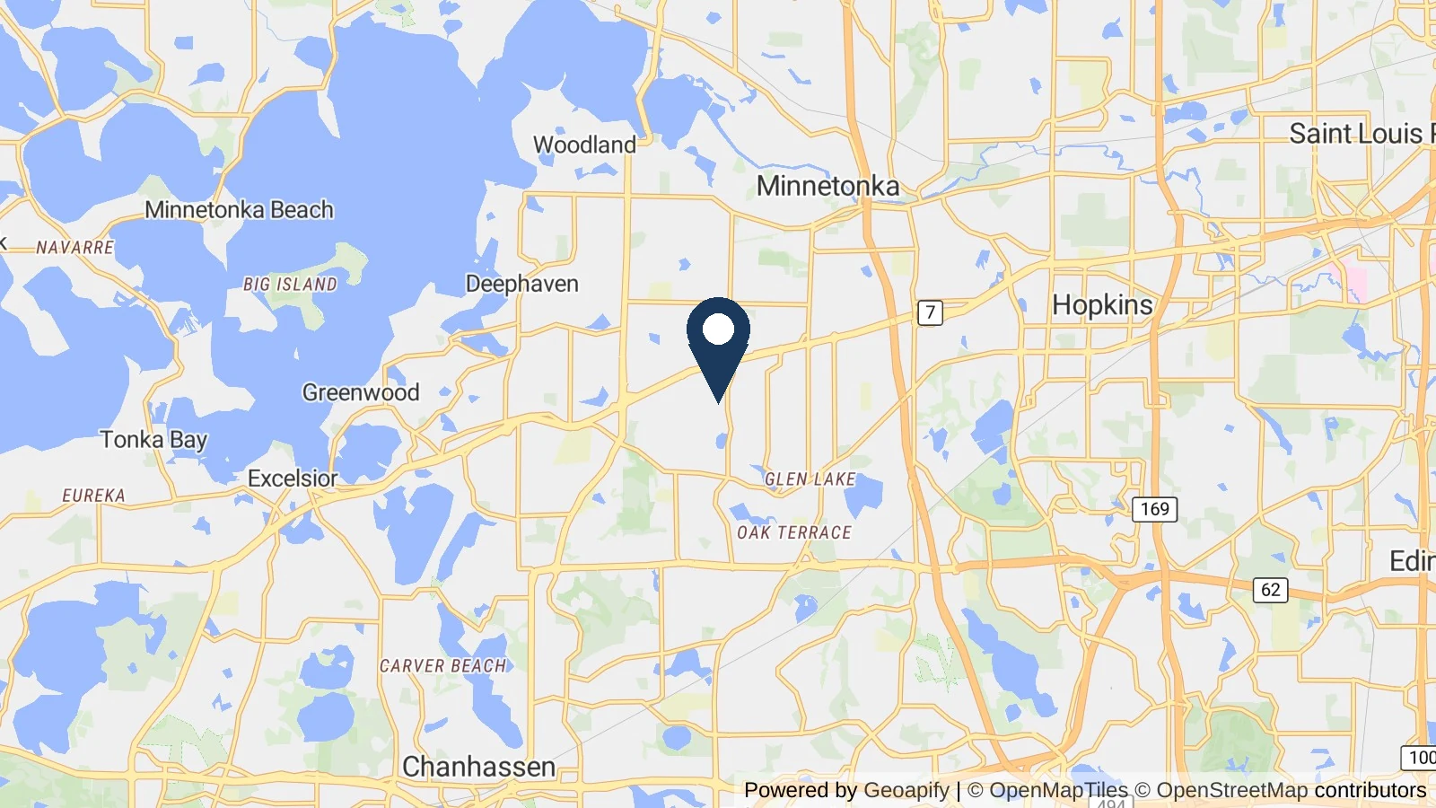 Map showing the general Minnetonka, MN area where Collins completed this metal roofing project