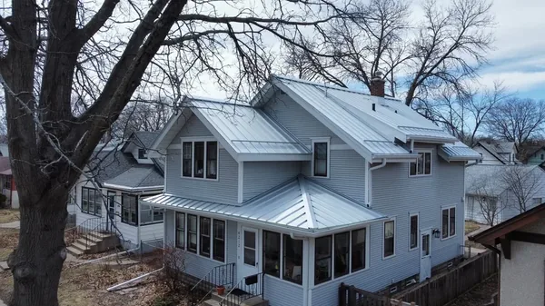 St. Louis Park Standing Seam — Collins Roofing